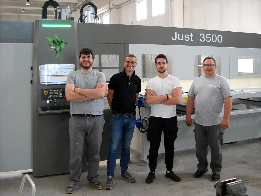 Die Schreinerei Contarato in Teolo Italien kaufte eine Woodpecker Just 3500 Holzbearbeitungsmaschine - 4