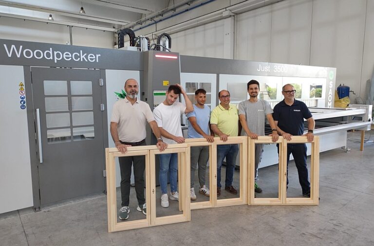 Centro di lavoro Woodpecker Just per Fusteria Gascon - 2